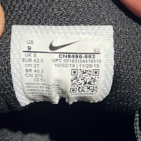 All Black Sneaker Athletic Shoes Men’s Size 9 - Picture 15 of 15